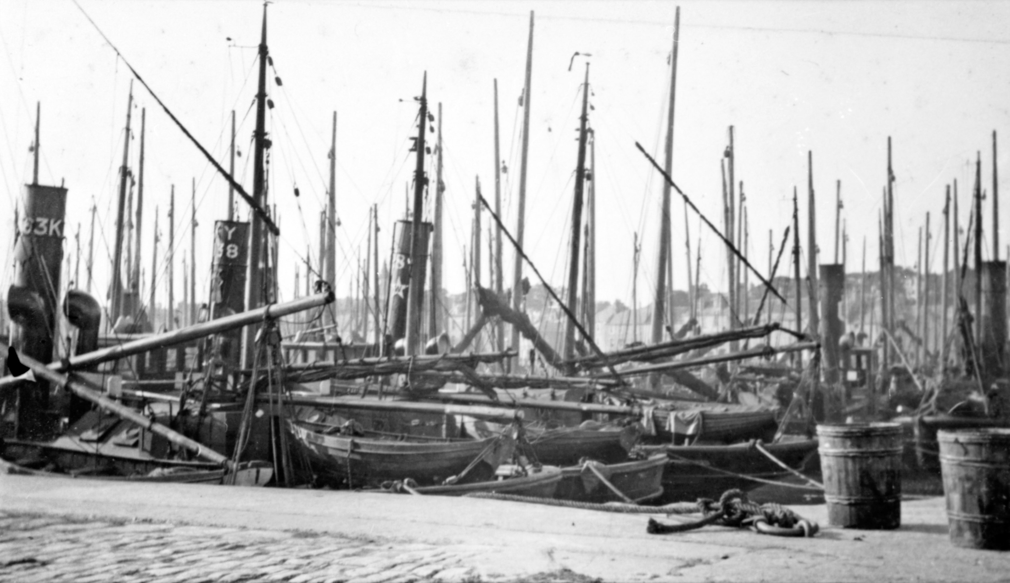 Anstruther Harbour 1910
