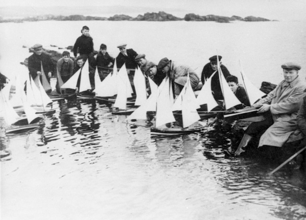 Model Sailing Club at Cellardyke in the 1930s